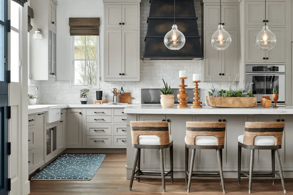 Kitchen Lighting For Low Ceilings: The Best Ideas 2023